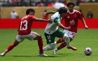 إيقاف مباراة الأهلي وبالميراس في كأس العالم للأندية نتيجة الأحوال الجوية السيئة