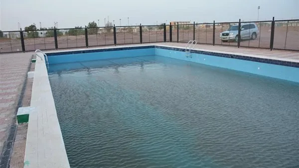 شخص يفقد حياته في بركة سباحة بف villa بالتجمع الأول