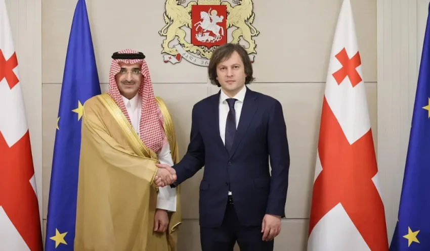 رئيس وزراء جورجيا يلتقي بالرئيس التنفيذي للصندوق السعودي للتنمية رئيس وزراء جورجيا يلتقي بالرئيس التنفيذي للصندوق السعودي للتنمية