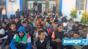إنقاذ 140 مهاجرًا من مراكز احتجاز غير قانونية في إمساعد