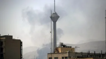 الجيش الإسرائيلي يحذر من إخلاء المنطقة الصناعية “سفيدرود” في قرية كلش طالشان الإيرانية بزعم التحضير لـ”استهداف منشآت عسكرية”