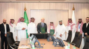 نوفا تبدأ حملة لزراعة 200 ألف شجرة بالتعاون مع مركز تطوير الغطاء النباتي ومكافحة التصحر