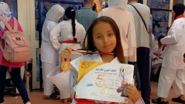 الكاراتيه المصري يبرز موهبة جديدة.. مايا الهواري تحقق الميدالية الذهبية الكاراتيه المصري يبرز موهبة جديدة.. مايا الهواري تحقق الميدالية الذهبية