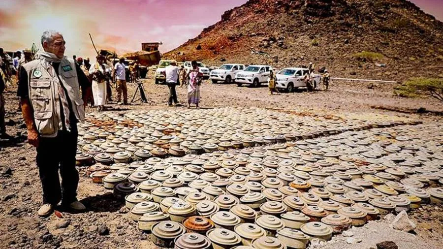 تطهير مساحة تزيد عن 67 مليون متر مربع وإزالة أكثر من 500 ألف لغم من الأراضي اليمنية تطهير مساحة تزيد عن 67 مليون متر مربع وإزالة أكثر من 500 ألف لغم من الأراضي اليمنية