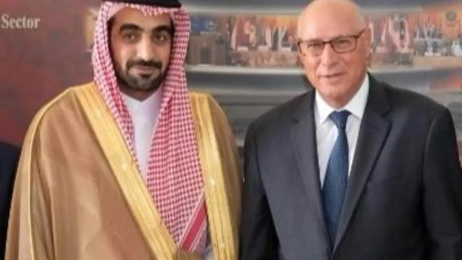 السفير خطابي يرحب مدير مكتب وكالة الأنباء السعودية في مصر السفير خطابي يرحب مدير مكتب وكالة الأنباء السعودية في مصر