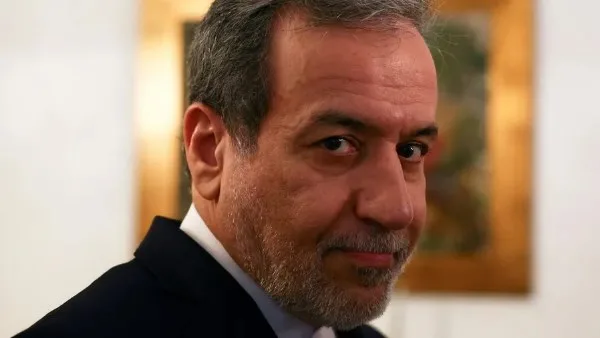 إيران تكشف عن إحباط مخطط إسرائيلي لاستهداف وزير الخارجية عباس عراقجي. إيران تكشف عن إحباط مخطط إسرائيلي لاستهداف وزير الخارجية عباس عراقجي.