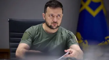 زلينسكي يعيّن قائدًا جديدًا للجيش الأوكراني.