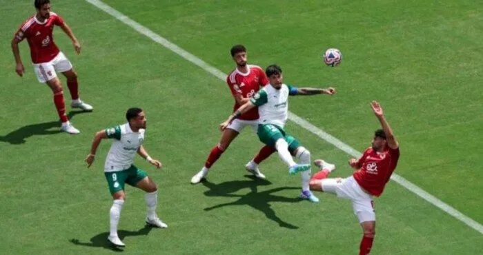 أحمد بلال يوضح أسباب خسارة الأهلي أمام بالميراس في بطولة كأس العالم للأندية. أحمد بلال يوضح أسباب خسارة الأهلي أمام بالميراس في بطولة كأس العالم للأندية.