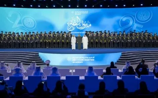خالد بن محمد يشارك في حفل تخرج الدفعة الأولى من أكاديمية أبوظبي البحرية
