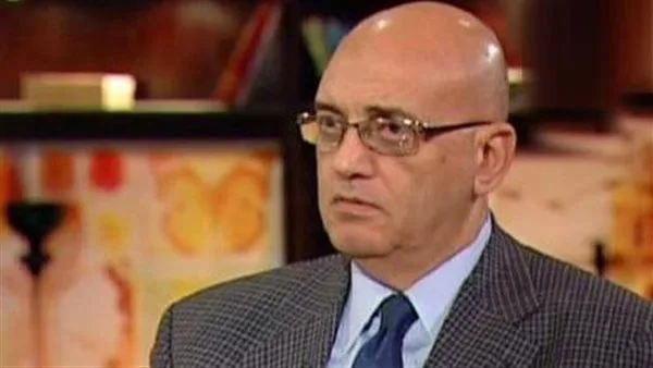 محمد سلماوي: الإنسان يتمتع بقدرات فطرية وتجارب الحياة تشكله. محمد سلماوي: الإنسان يتمتع بقدرات فطرية وتجارب الحياة تشكله.