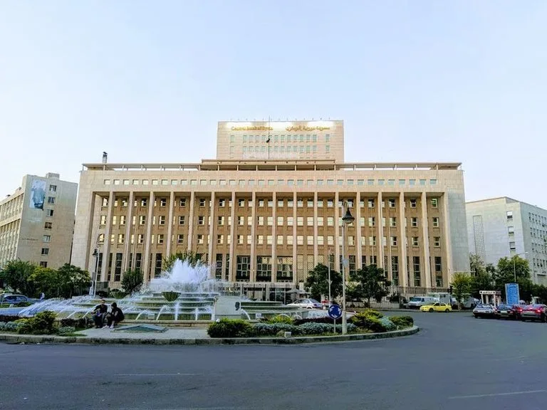 سعر الدولار اليوم في سوريا الجمعة 20 مايو 2025.. استقرار ملحوظ سعر الدولار اليوم في سوريا الجمعة 20 مايو 2025.. استقرار ملحوظ