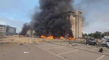 بئر سبع تحت قصف إيران و3 صواريخ تستهدف مفاعل ديمونة (فيديو)
