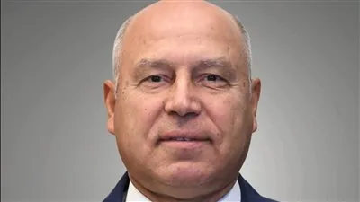 وزير الصناعة والنقل يجتمع بالمستثمرين الصناعيين في منطقة أبو رواش الصناعية يوم السبت المقبل وزير الصناعة والنقل يجتمع بالمستثمرين الصناعيين في منطقة أبو رواش الصناعية يوم السبت المقبل