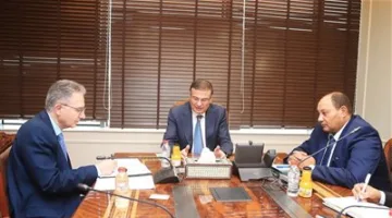 وزير الزراعة يناقش سبل تعزيز التعاون مع البنك الدولي لدعم التطوير الزراعي في مصر
