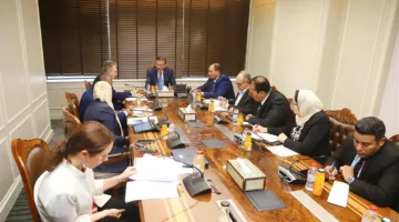 وزير الزراعة يناقش تعزيز الشراكة مع البنك الدولي لدعم التنمية الزراعية في مصر
