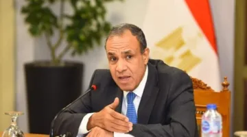 وزير الخارجية يتحدث إلى “ويتكوف” و”عراقجي”: من الضروري تقليل خطر إشعال التوترات في المنطقة