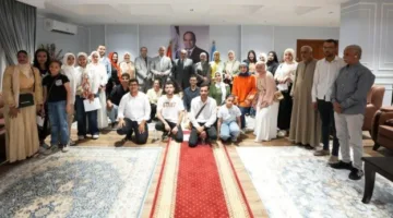 محافظ أسيوط يلتقي بطلاب «التربية النوعية» ويثني على المواهب ويحث على تعزيز دور الشباب في مجالات التنمية.
