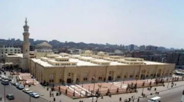 بث حي: مراسم صلاة الجمعة من مسجد السيدة زينب في القاهرة