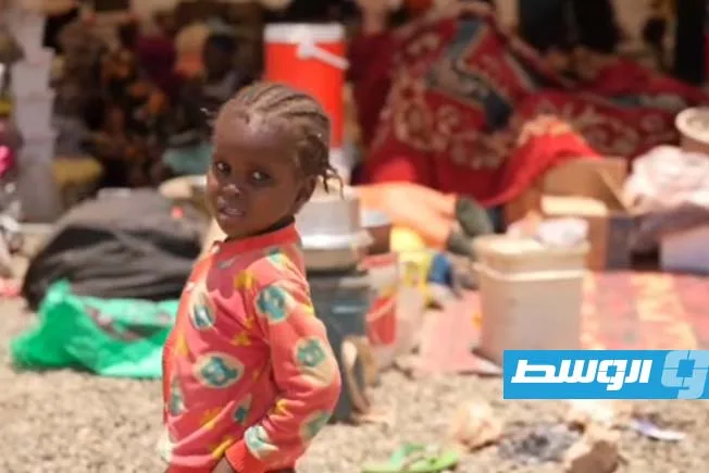 تقديم مساعدات إنسانية لـ 1300 نازح سوداني في الكفرة تقديم مساعدات إنسانية لـ 1300 نازح سوداني في الكفرة