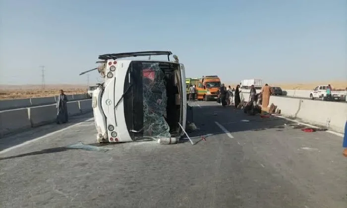 مقتل وإصابة أربعة أشخاص فيcollision بين ميكروباص وشاحنة في الفيوم مقتل وإصابة أربعة أشخاص فيcollision بين ميكروباص وشاحنة في الفيوم
