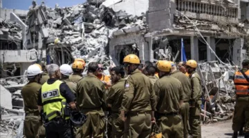 مقتل شخص واحد و30 مصابًا، من بينهم 3 حالات خطيرة، جراء غارة إسرائيلية.. وإيران تتبنى قصف قاعدتين ومنشآت دفاعية بواسطة صواريخ ثقيلة وطويلة المدى.