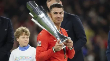 تقارير تكشف أسباب تأخير الإعلان عن تجديد عقد رونالدو مع النصر