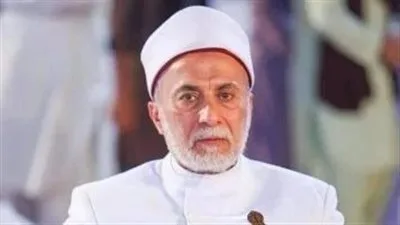 أزهري: النبي ﷺ هو أول مخلوق من حيث نوره وروحه، لا من حيث جسده أزهري: النبي ﷺ هو أول مخلوق من حيث نوره وروحه، لا من حيث جسده