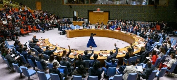 إيران تطالب مجلس الأمن باتخاذ إجراءات إلزامية وفعالة لوقف الهجوم الإسرائيلي وفقاً للفصل السابع.