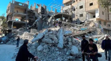 استشهاد عشرة فلسطينيين جراء قصف قوات الاحتلال الإسرائيلي في مدينة غزة