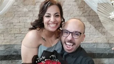 بالصور: مينا أبو الدهب، الذي يجسد شخصية عبيد في مسلسل ولاد الشمس، يعلن عن خطوبته بالصور: مينا أبو الدهب، الذي يجسد شخصية عبيد في مسلسل ولاد الشمس، يعلن عن خطوبته