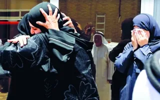 سريلانكية تلتقي بأسرة إماراتية عملت لديها منذ 40 عامًا