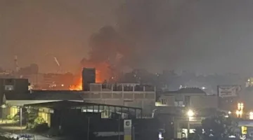 الدوائر الجنائية تبدأ التحقيق في أسباب حريق اندلع في مخزن كرتون ببنها