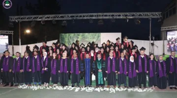 المدرسة الإنجيلية اللبنانية – صور تحتفل بتخريج طلبة السنة النهائية من الثانوية