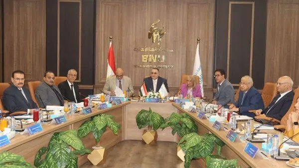 مجلس أمناء جامعة بنها الأهلية يوافق على الميزانية التقديرية للسنة المالية 2025/2026 مجلس أمناء جامعة بنها الأهلية يوافق على الميزانية التقديرية للسنة المالية 2025/2026
