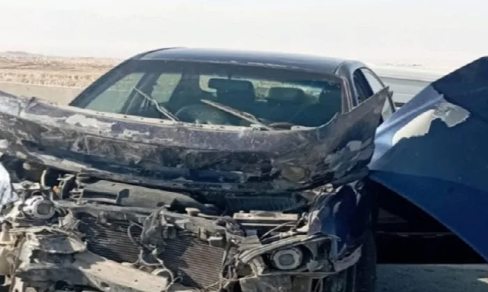 وفاة طفل وإصابة 16 شخصًا آخر في حادث تصادم بين سيارة خاصة وميكروباص على طريق العين السخنة في السويس وفاة طفل وإصابة 16 شخصًا آخر في حادث تصادم بين سيارة خاصة وميكروباص على طريق العين السخنة في السويس