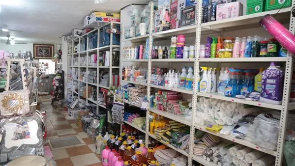محل أبو جلال (1$) يقدم لكم مجموعة واسعة من المنتجات المتنوعة بأسعار مذهلة.