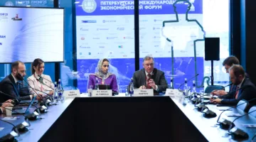 سلطنة عمان تُبرز فرصها الاستثمارية في منتدى سانت بطرسبورغ الاقتصادي 2025