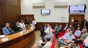 وزير الإسكان ومحافظ المنيا يراجعان تقدم العمل في أنظمة مياه الشرب والصرف الصحي بالمحافظة ومشروعات “حياة كريمة”