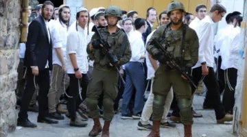 إصابة 6 فلسطينيين، من بينهم امرأة، جراء هجوم مستوطنين إسرائيليين في الضفة الغربية
