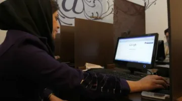 استعادة جزئية لالاتصال بالإنترنت في إيران