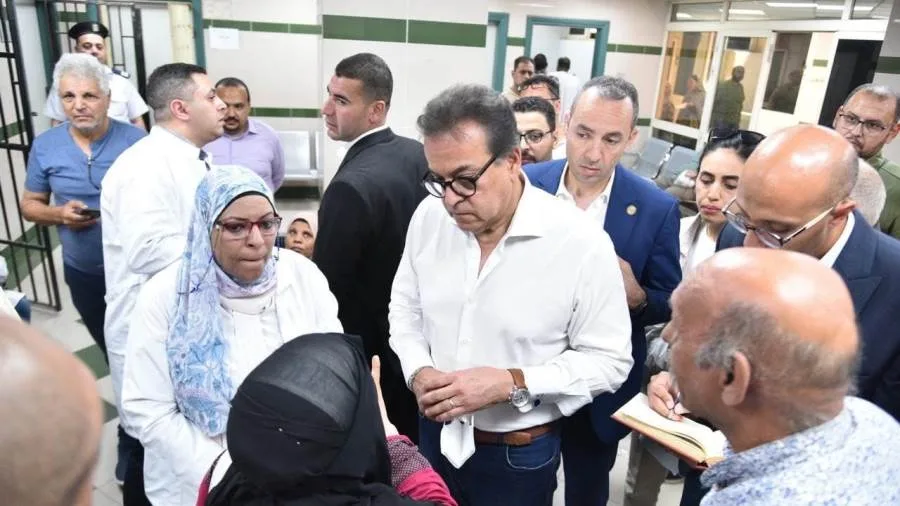 وزير الصحة يزور مستشفى مدينة نصر للتأمين الصحي ويحث على تعزيز الكوادر البشرية وتحسين الكفاءة والتطوير. وزير الصحة يزور مستشفى مدينة نصر للتأمين الصحي ويحث على تعزيز الكوادر البشرية وتحسين الكفاءة والتطوير.