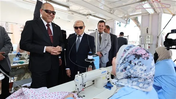 وزير العمل ومحافظ كفر الشيخ يزوران الوحدة المتنقلة للتدريب المهني وزير العمل ومحافظ كفر الشيخ يزوران الوحدة المتنقلة للتدريب المهني