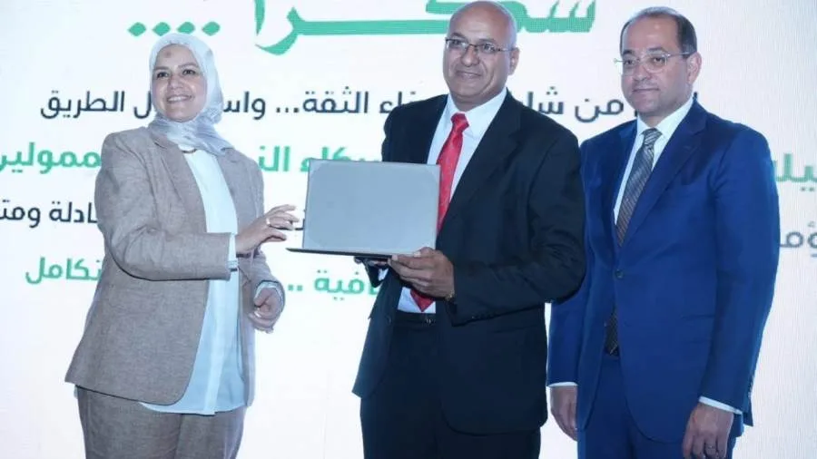 «كجوك» يؤكد دعمه لشركاء النجاح: «معًا نعمل على تحسين خدماتنا الضريبية من أجل رضا الممولين» «كجوك» يؤكد دعمه لشركاء النجاح: «معًا نعمل على تحسين خدماتنا الضريبية من أجل رضا الممولين»
