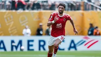 وسام أبو علي يواصل قيادة هجوم الأهلي ضد بورتو في بطولة كأس العالم للأندية