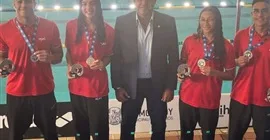 ناشئو السباحة بالزعانف يحصدون ميدالية فضية وثلاث ميداليات برونزية في بطولة العالم في اليونان.