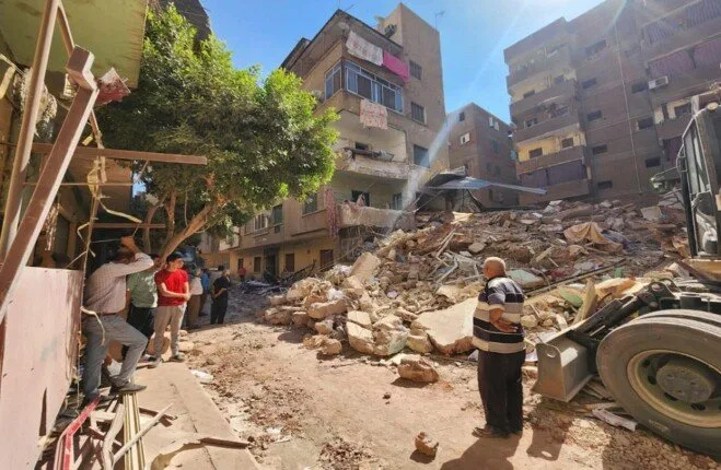 أحدث المستجدات: ارتفاع حصيلة ضحايا انهيار العقار في حدائق القبة إلى 10 أفراد أحدث المستجدات: ارتفاع حصيلة ضحايا انهيار العقار في حدائق القبة إلى 10 أفراد