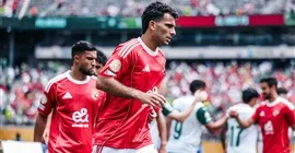 خلفيات غياب نجم الأهلي عن مواجهة بالميراس