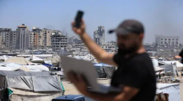 تدريجياً: استئناف خدمات الإنترنت والاتصالات الثابتة في غزة ومناطقها الشمالية والوسطى والجنوبية