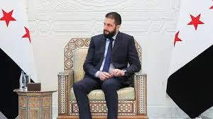 الشرع يلتقي بممثل الأمين العام للأمم المتحدة المعني بعمليات السلام