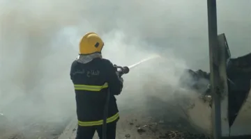 إطفاء حريق في أحد الأحواض بمنطقة النجف (فيديو)